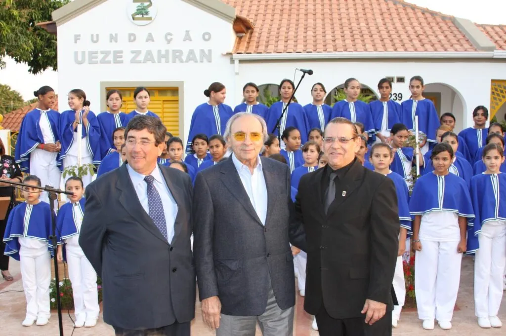 Ueze acompanhando uma apresentação em Campo Grande (Foto: Arquivo)