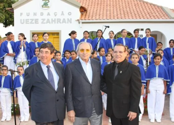 Ueze acompanhando uma apresentação em Campo Grande (Foto: Arquivo)