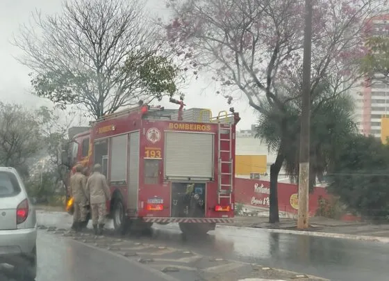 Mais de 20 acidentes são registrados somente nesta manhã em Cuiabá. (Foto: Kessilen Lopes)