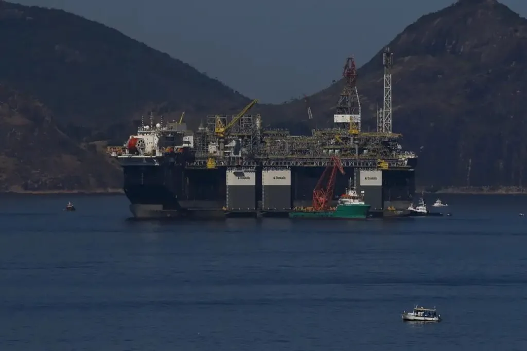 Plataforma de Petróleo (Foto: Agência Brasil)