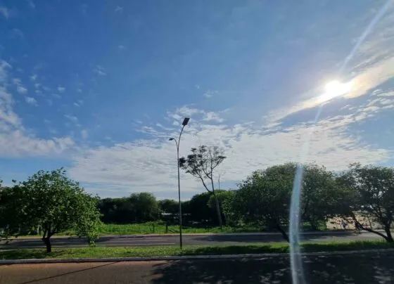 Tempo em Campo Grande, nesta quarta, feriado nacional (Foto: Liniker Ribeiro)