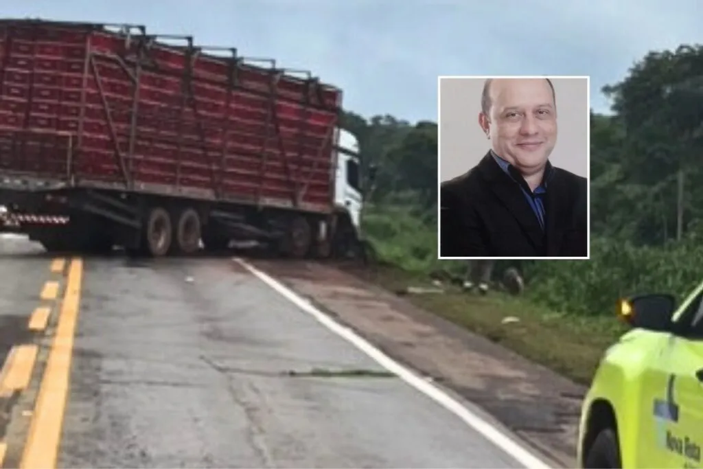 foto mostra o local do acidente na BR-163, sendo que a carreta está atravessada na pista e o carro na ribanceira; uma morte foi confirmada