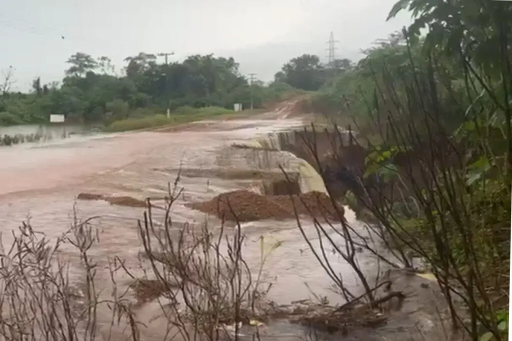 Nível da represa São Lourenço aumentou devido às chuvas. (Foto: Reprodução)