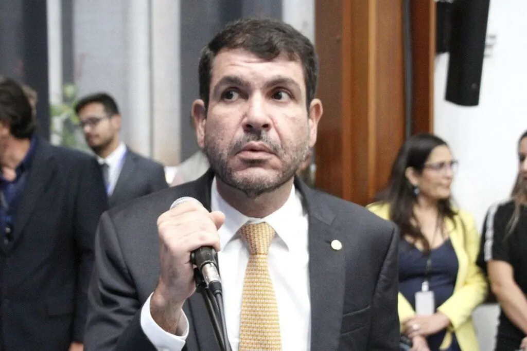 Deputado estadual Jamilson Name (PSDB), em sessão da Assembleia Legislativa de MS em fevereiro de 2025 (Foto: Wagner Guimarães/Alems)