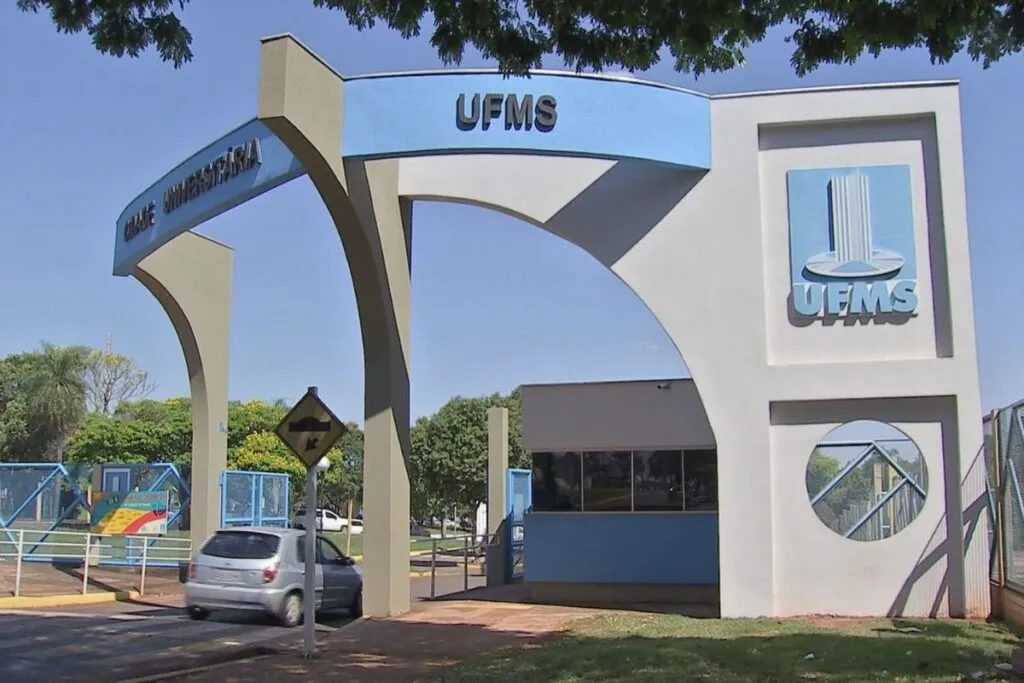 Entrada da UFMS em Campo Grande