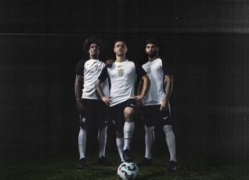 Corinthians lança novo uniforme da temporada